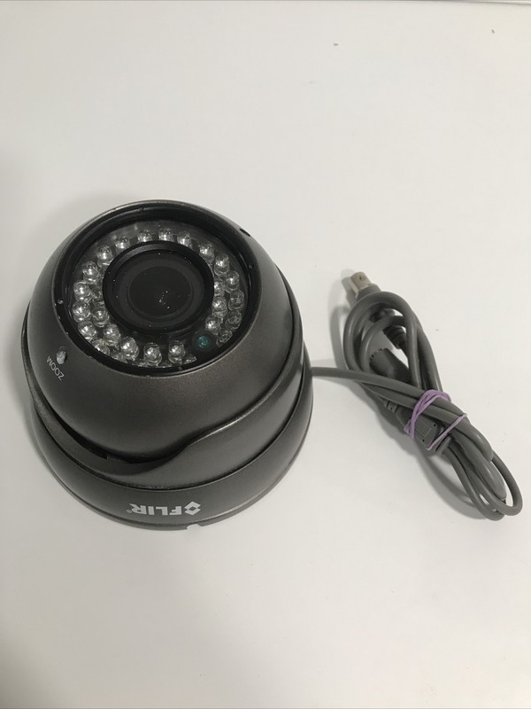 Summit ultra resolution 600 TVL vari-focal outdoor IR dome camera FLIR DBV44TL
