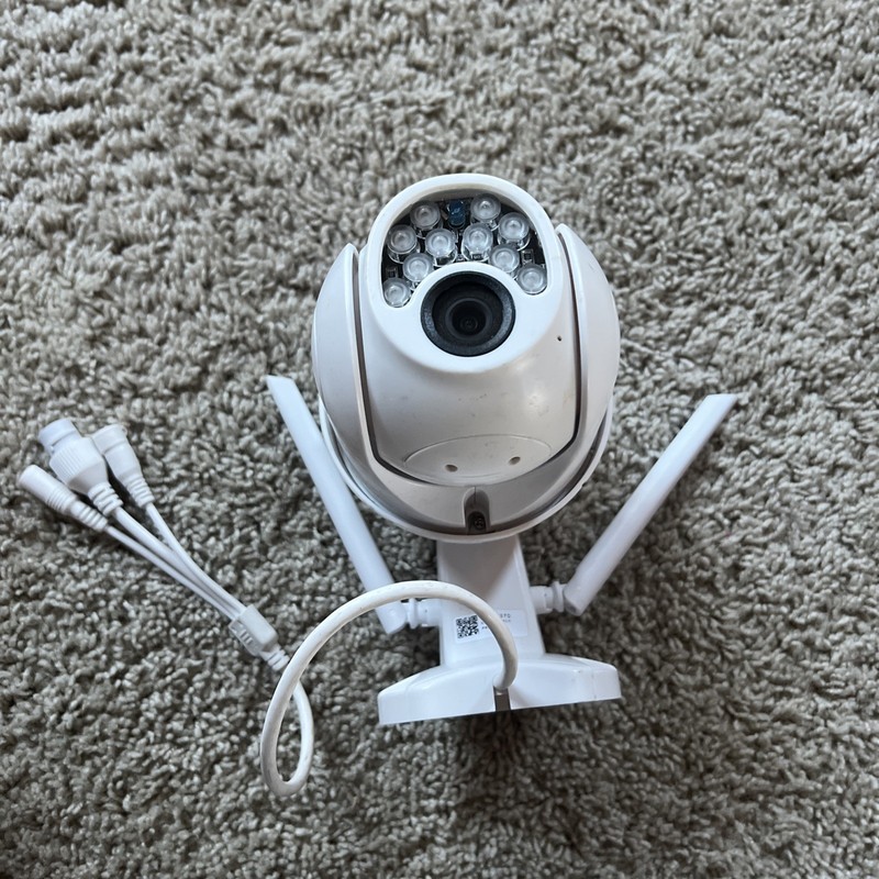 2MP Daytime and Nightime Wired security camera