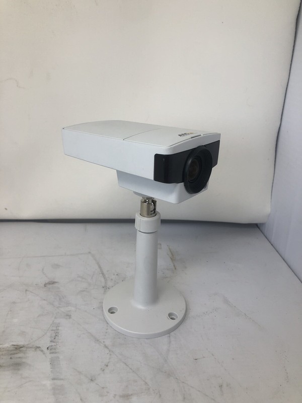Axis Security Camera M1144-L w/ Stand