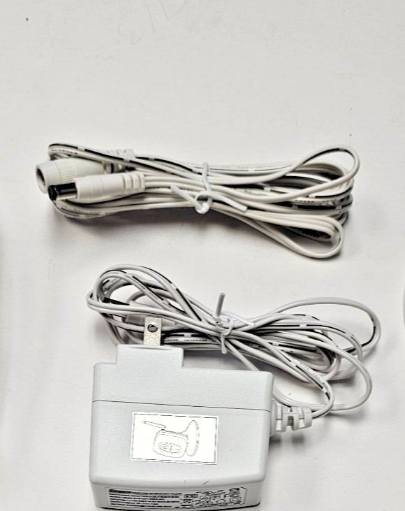 Honeywell iPCAM-WI2 Color IP Camera NEW Open Box gallery