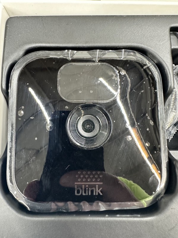 Blink Outdoor Camera Battery Powered Security 1 Camera System gallery