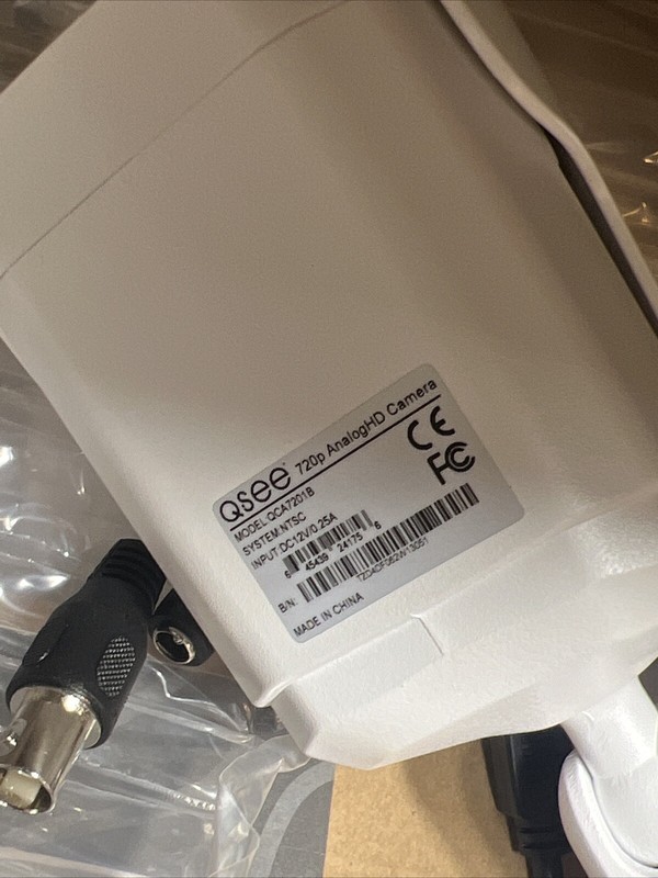 New 4 Pack of Q See 720p HD 1MP Analog Wired Color Security Cameras QCA7201B gallery