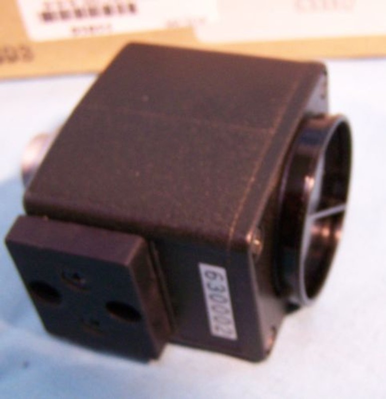 PANASONIC 1/3″ 3 CCD COLOR COLOUR CAMERA HEAD Z-E1015-02 NIB