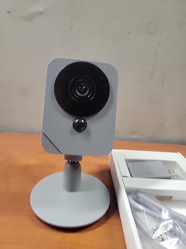 Blue By ADT Wireless Outdoor Camera SCE 2r0-29 gallery
