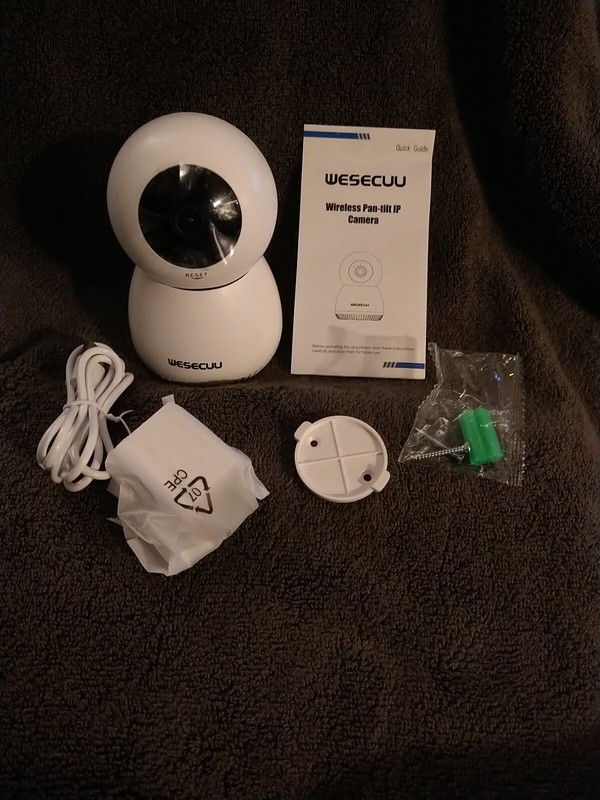 HD Wireless Pan-tilt IP Camera gallery