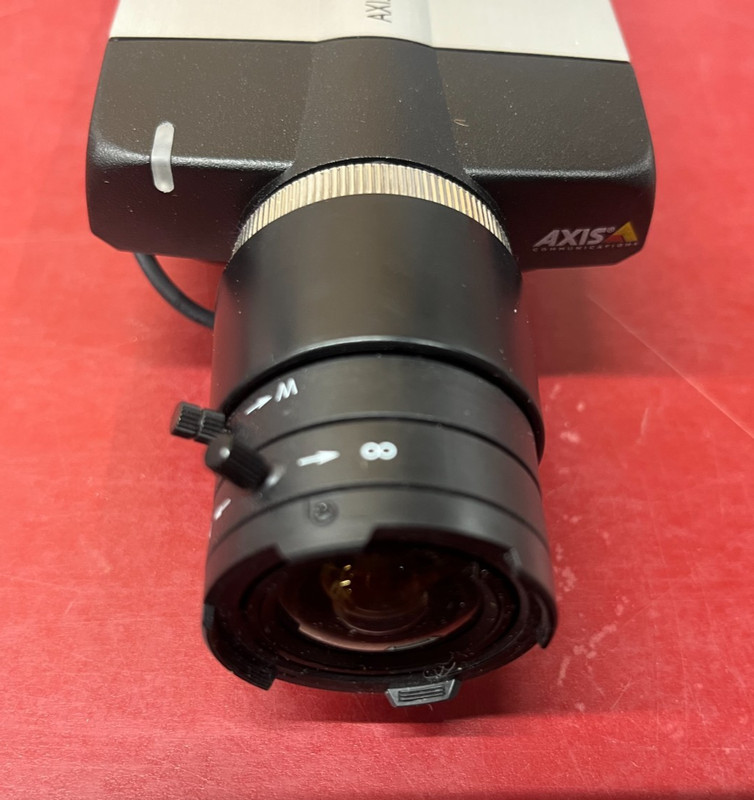 USED AXIS 223M Day Night Network POE IP Camera 0247-001-01 w 4-8mm Computar lens gallery