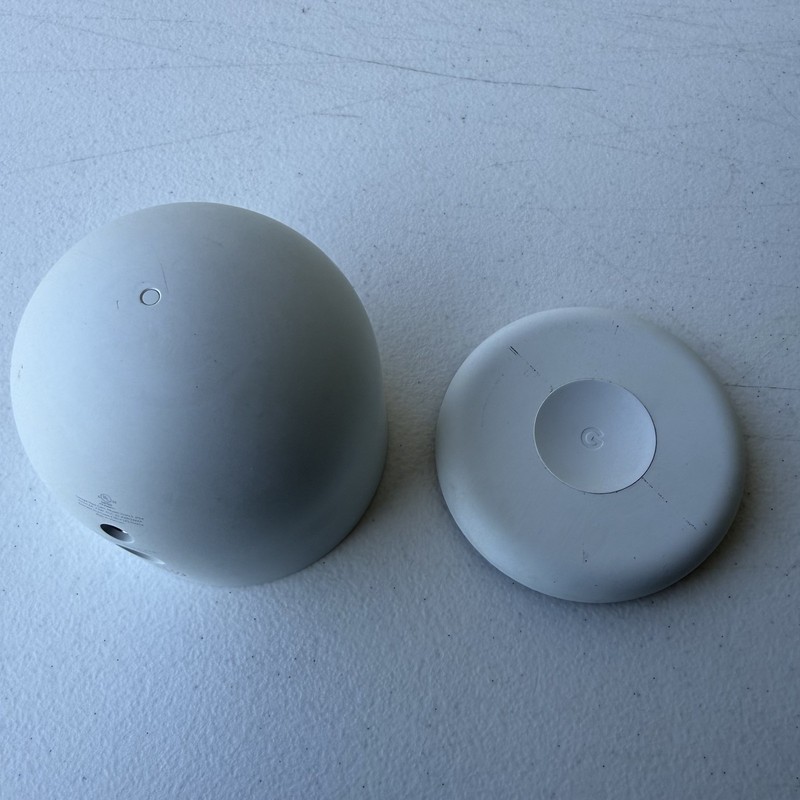Google Nest Cam G3AL9 Out/Indoor Surveillance Security Camera White gallery