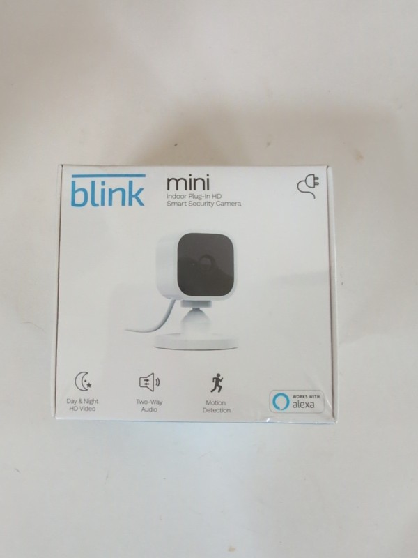 Blink BCM00300U Mini Indoor Smart Surveillance Camera - 1080p HD gallery