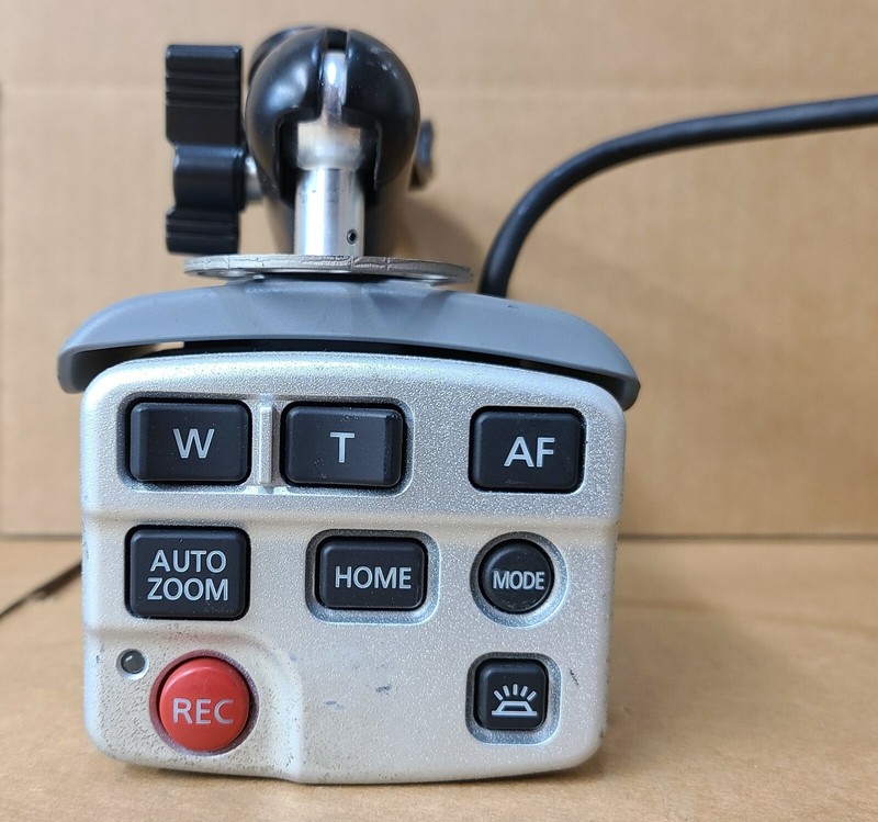 Panasonic Arbitrator full HD resolution: 1920 x 1080 Front Camera Item WV-VC30 gallery