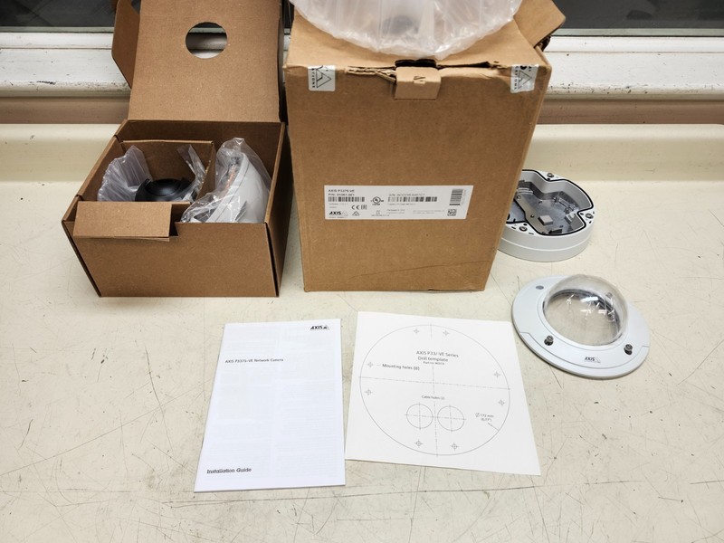 AXIS P3375-VE Network Dome Camera P/N: 01061-001 FREE SHIPPING