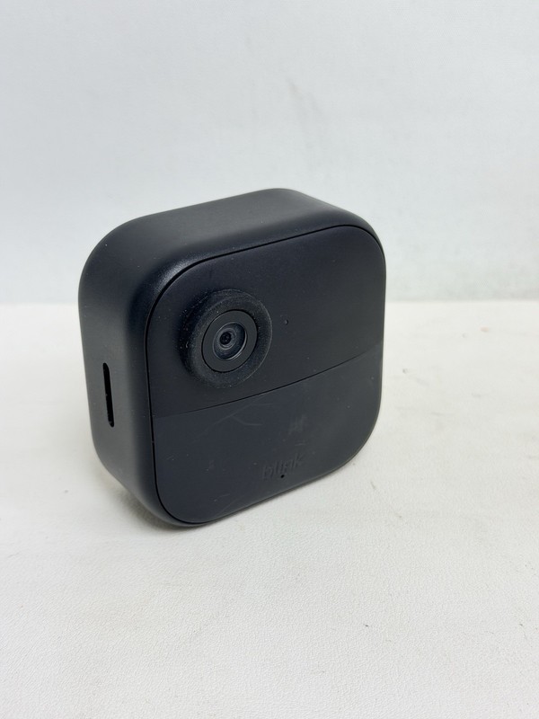 Blink Outdoor 4 - Wireless 1080p Security Camera. READ gallery