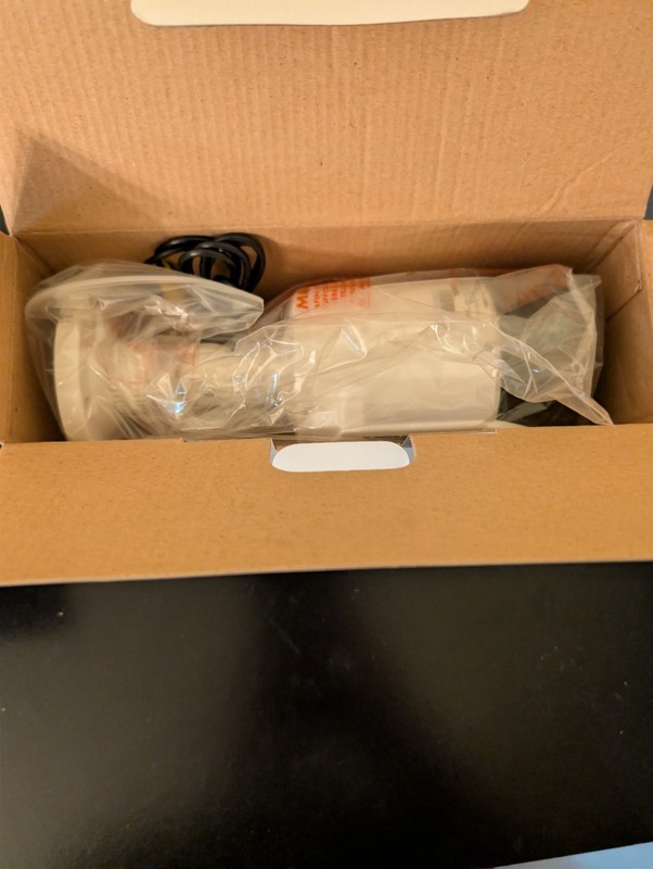 Lorex 700TVL 960H Security Cameras & Cables - Lot of 2 gallery
