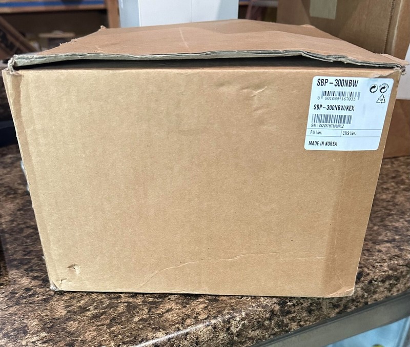 HANWHA VISION WISENET SBP-300NBW Installation Box