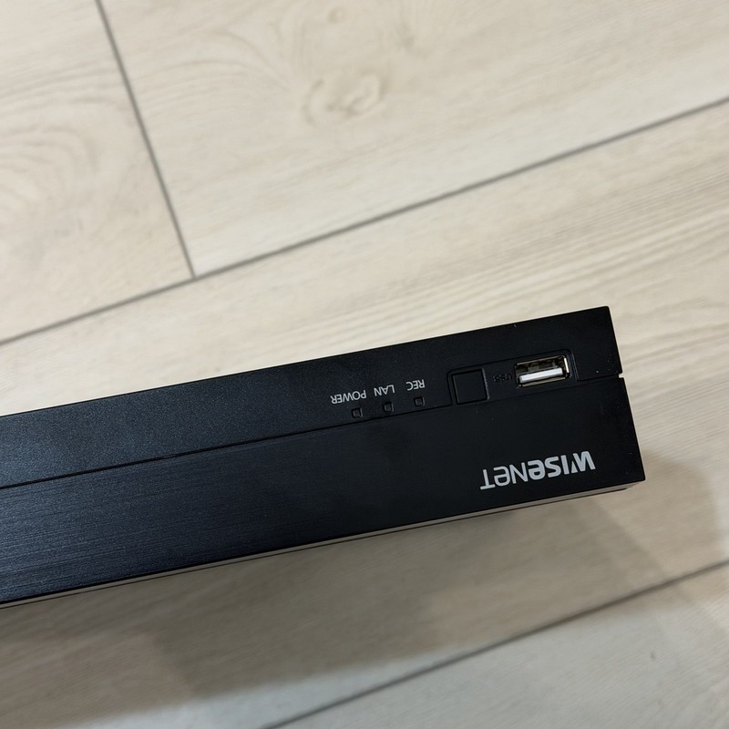 Hanwha Wisenet XRN-420S Network Video Recorder 4 Channel 4K POE NVR 2TB ONLY gallery