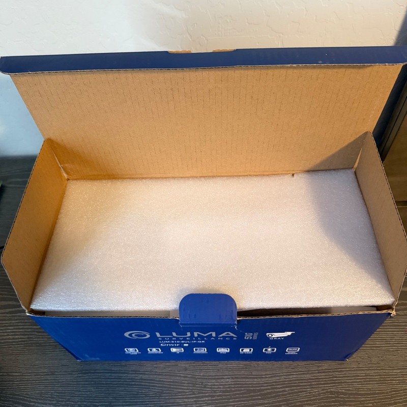Luma Surveillance 510 Series 4MP Bullet IP Camera Gray LUM-510-BUL-IP-GR PoE NIB gallery