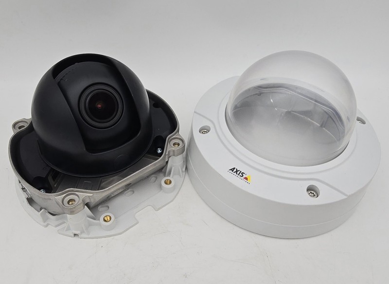 Axis P3215-V Day/Night 2-Megapixel IP Network Dome Camera 0614-001-01 gallery