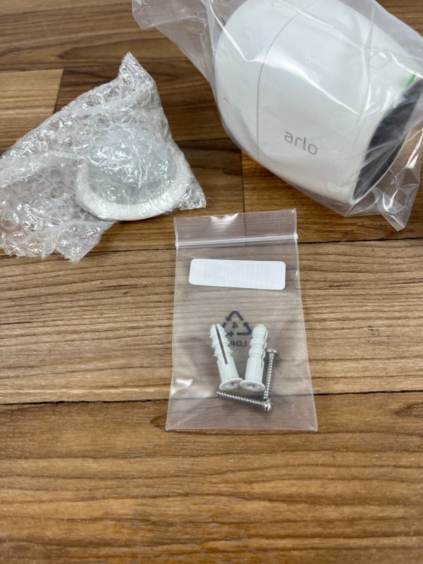 BRAND NEW Arlo Pro 2 HD 1080 Add-on Camera VMC4030P w Battery gallery