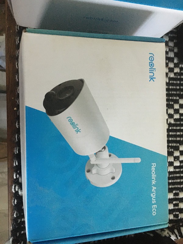 reolink security camera system Argus Eco with solar panels gallery