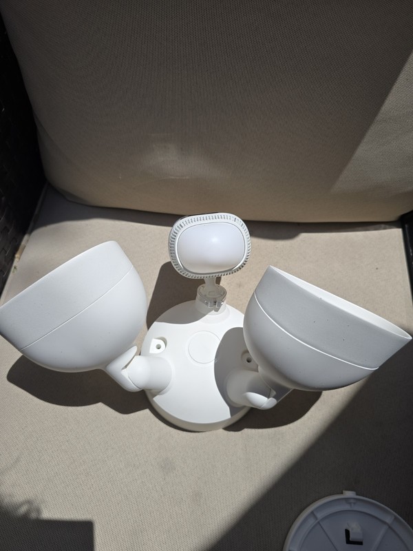 Ring Floodlight Cam Wired Pro Outdoor Wireless 1080p Surveillance*SEE DESCRIPTIO gallery