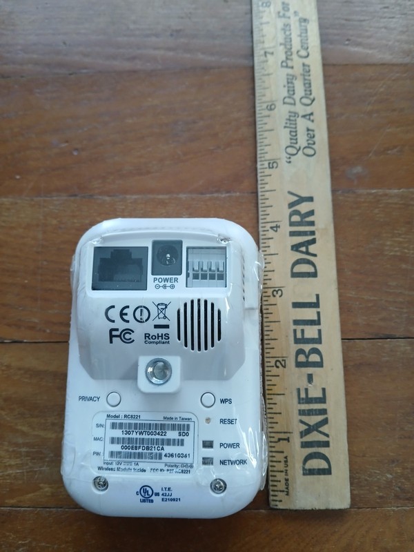 8 Digital Indoor wireless IP camera RC8221 (Powers On). Still In Plastic. gallery