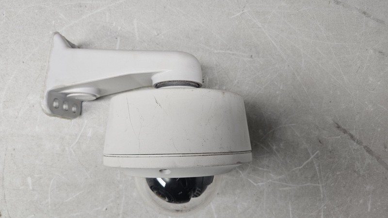 Pelco IME31-E-BASE Security Camera with Wall Mount WMVE-SR