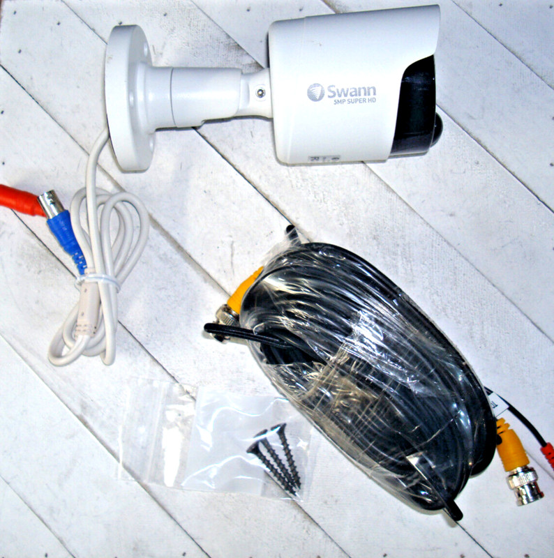 Swann Thermal Sensing PIR Security Camera PRO-5MPMSB 5MP Super HD w/ BNC Cable