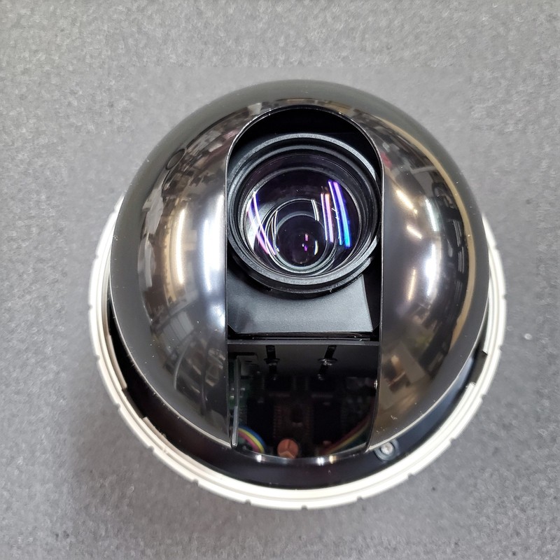 Pelco Dome VHT-3021N Security CCD Day/Night gallery