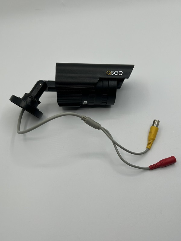 Q-SEE QD4801B Security Camera w/ Night Vision