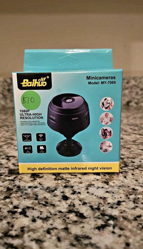 Baihuo City MY-7069 1080p Wi-Fi Indoor Surveillance Camera Night Vision