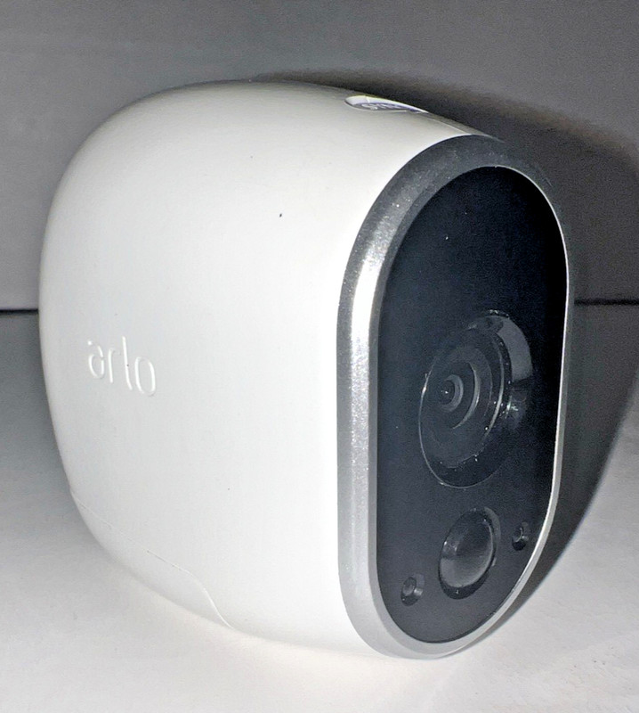Netgear Arlo VMC3030 Security Camera White Wireless Indoor/Outdoor Night Vision