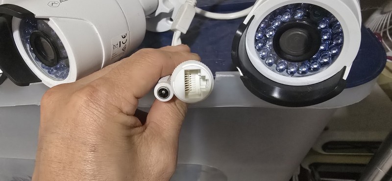 Alarm.con ADC-VC725 Poe Mini Bullet Camera for Indoor/Outdoor Use gallery