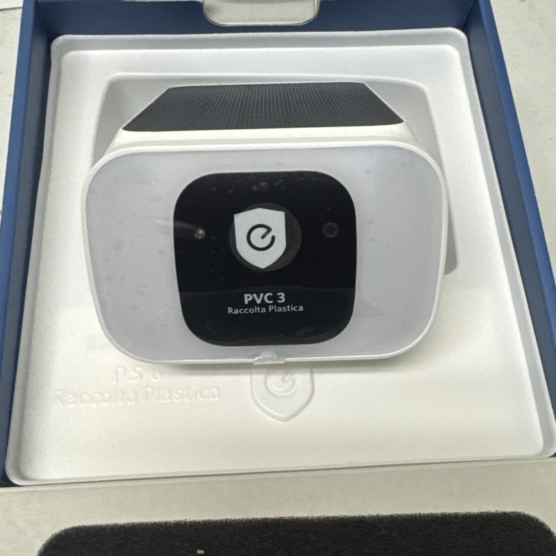 Eufy SoloCam S230, security camera, 2k resolution, color night vision gallery