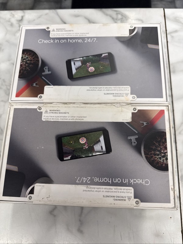 Google Nest Security Indoor Outdoor Cameras G3AL9 (Snow) 2-Pack with box
