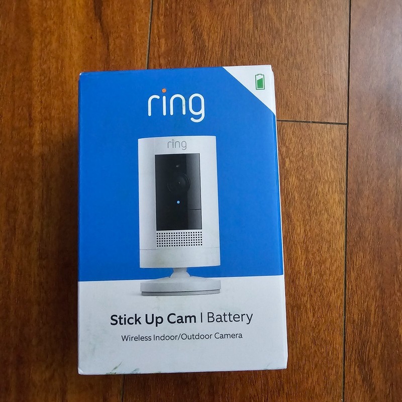 Ring Stick Up Cam Indoor /Outdoor Wireless Security Camera – White