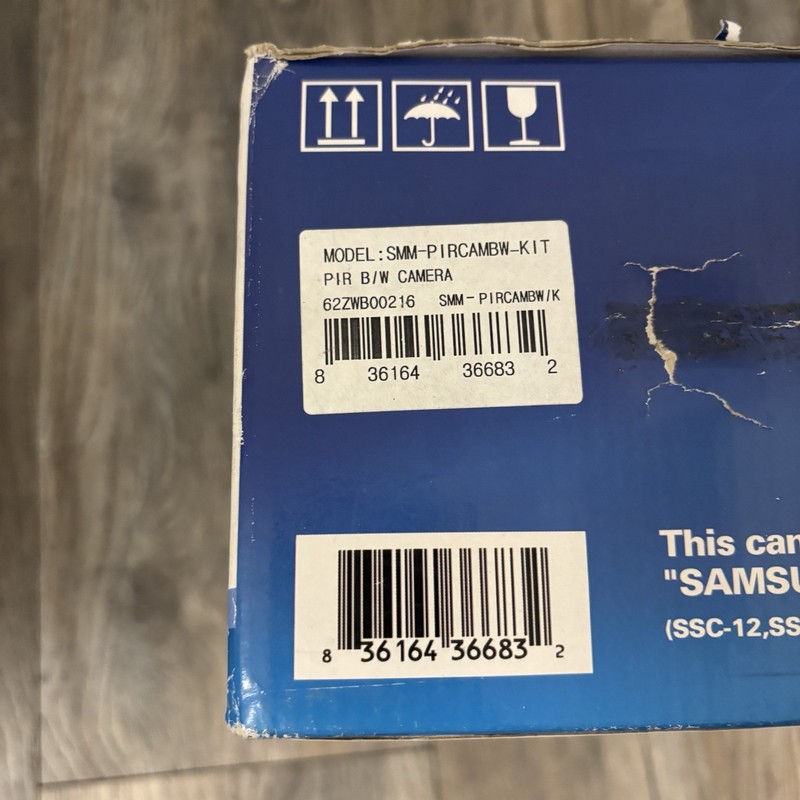 Samsung SMM PIRCAMBW-KIT B&W Camera Kit Security Camera gallery