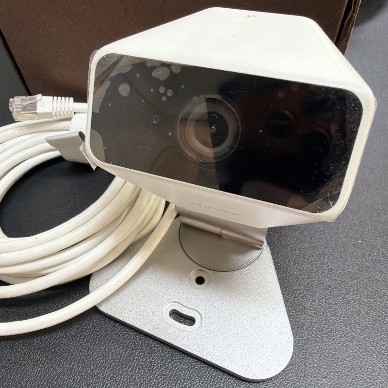 Xfinity XCAM2 HD Indoor Outdoor Security Camera SCHC2AEW SCHX4AEW Tested Works