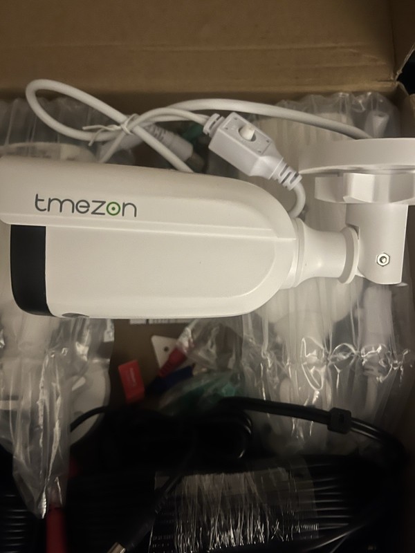 4 Pack Of Tmezon Security Cameras Me-ca-bah6820w 1080p And DVR Setup Never Used! gallery