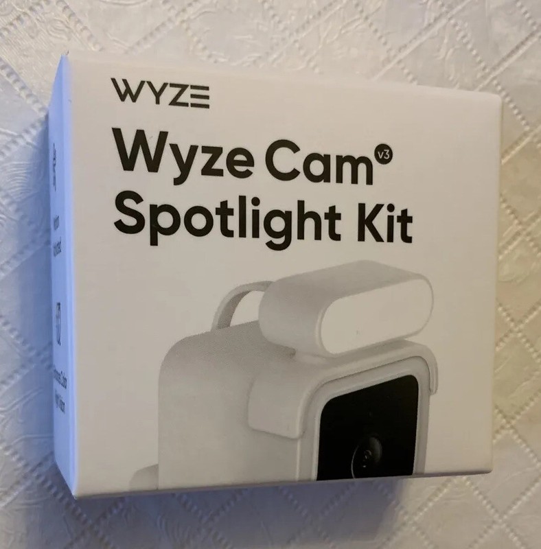 Wyze Spotlight Kit for Cam V3 1080p HD Security Camera – Cam Not Included Light