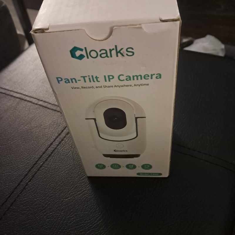 Cloarks Pan-tilt IP Camera**OPEN BOX SPECIAL**