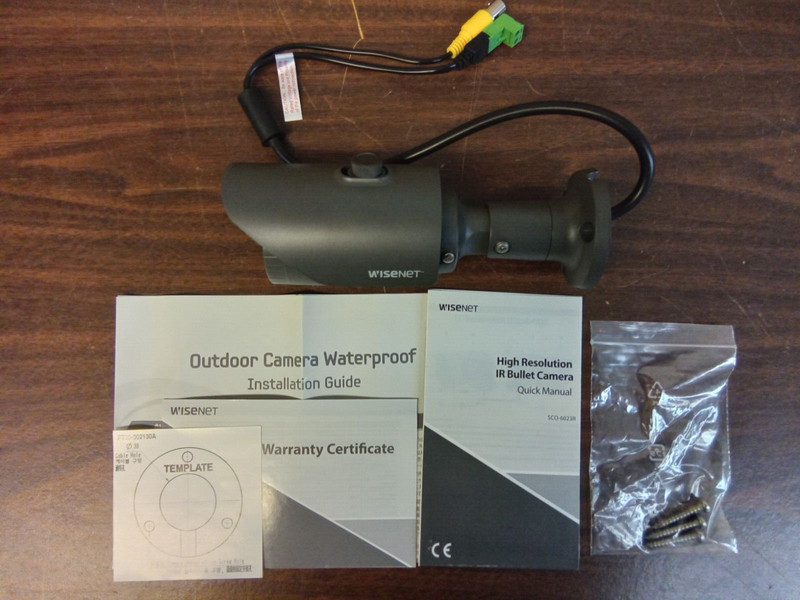 Hanwha SCO-6023R Wisenet HD+ 2MP Analog Bullet Camera 4mm IR