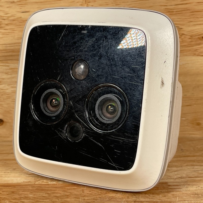 Sercomm OC432 White 12V-1A Waterproof Full HD Wireless Indoor IP Camera