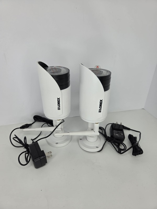 Two LOREX Digital Wireless Cameras NTSC, New, with Power Supplies, LWU3620-C