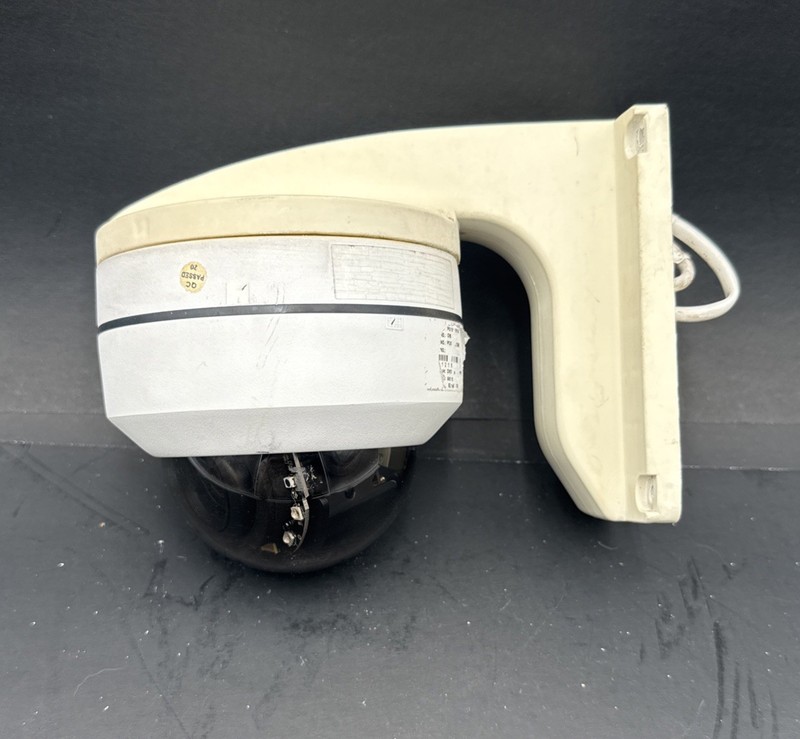 Oculus Outdoor Wired PTZ IP POE Dome Security Camera Pan Tilt Zoom White