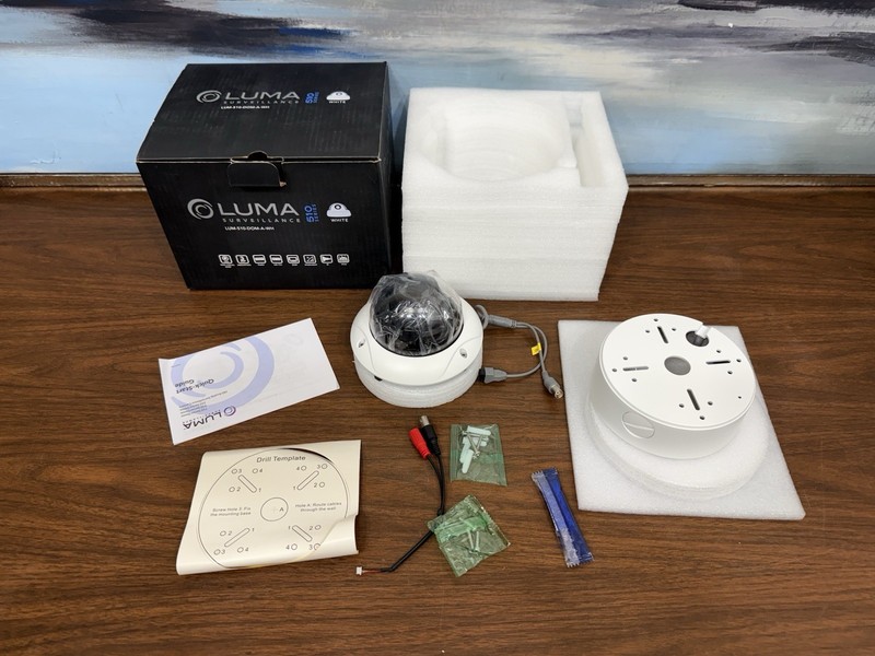 Luma Surveillance 500 Series – LUM-500-DOM-A-WH NEW IN BOX