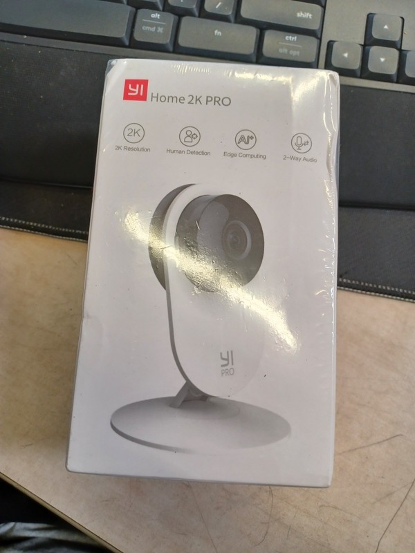 YI Home 2K PRO Security Camera Human Detection Edge Computing 2 Way Audio SEALED