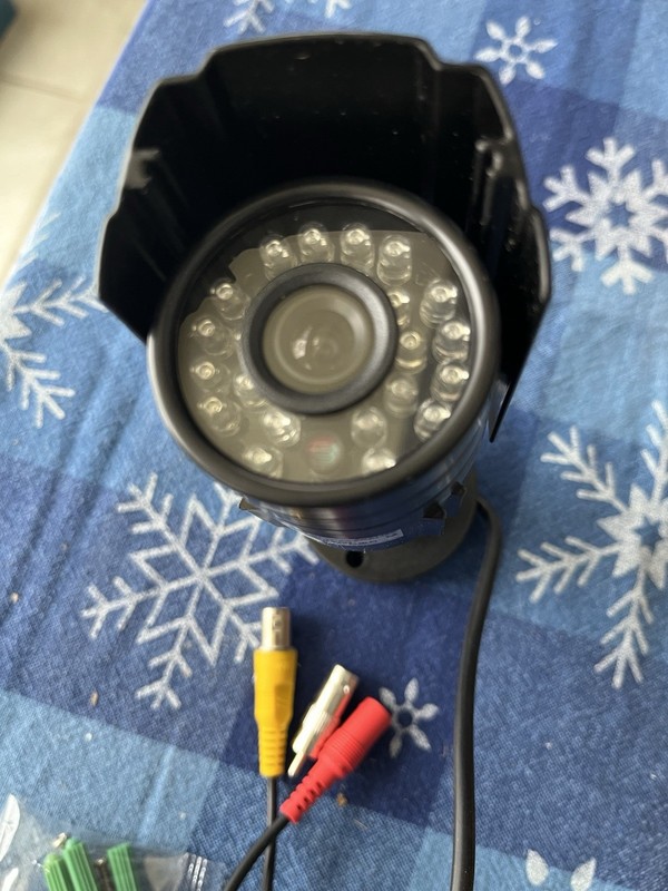 Zosi ZG1126E Black Day/Night Security Camera - Missing Instructions - Open Box gallery
