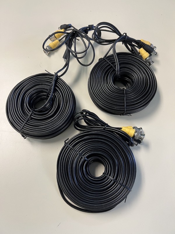 Q-See QM6006B Bronze Bullet Color Security Cameras, TESTED, 3 Cameras w/cables gallery