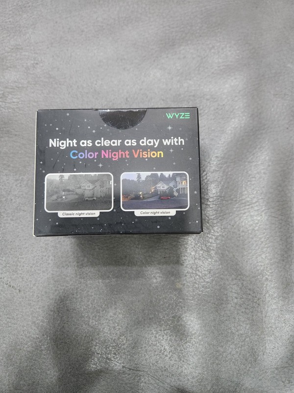 Wyze Cam OG 1080p Color Night Vision Spotlight Black Wi-Fi Smart Sealed gallery