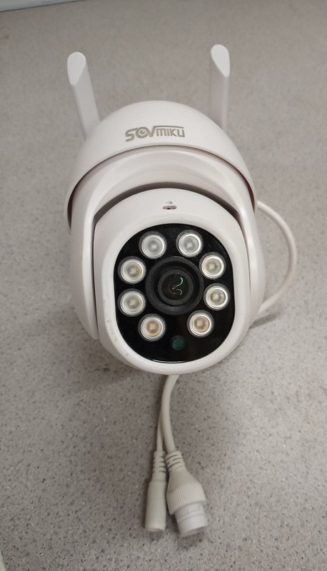 2x USED Sovmiku Auto Tracking Mini 2K Security Camera Wireless Outdoor gallery