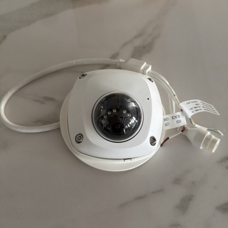 Luma 2MP IP Camera ￼LUM-300-DOM-IP-WH